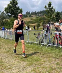 b675da58-4dbe-4eea-aed4-03b00d36e466-2